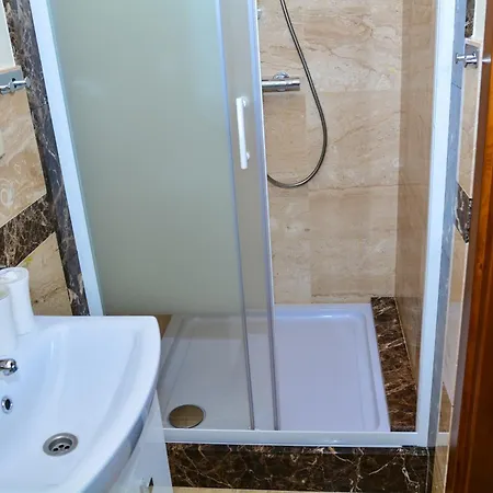 Na Wzgorzu Апартаменты *